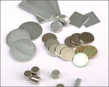 东莞回收钕铁硼圆片，回收废钕铁硼料头，回收钕铁硼料皮价格最好
