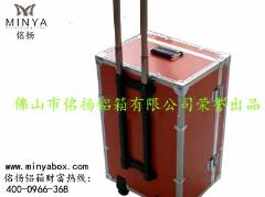 拉杆铝箱、铝框拉杆箱、铝合金拉杆箱LG072：广东佲扬专业生产