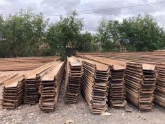 供应:出售钢板桩只用过一次9米12米钢板桩，质量图片自已...