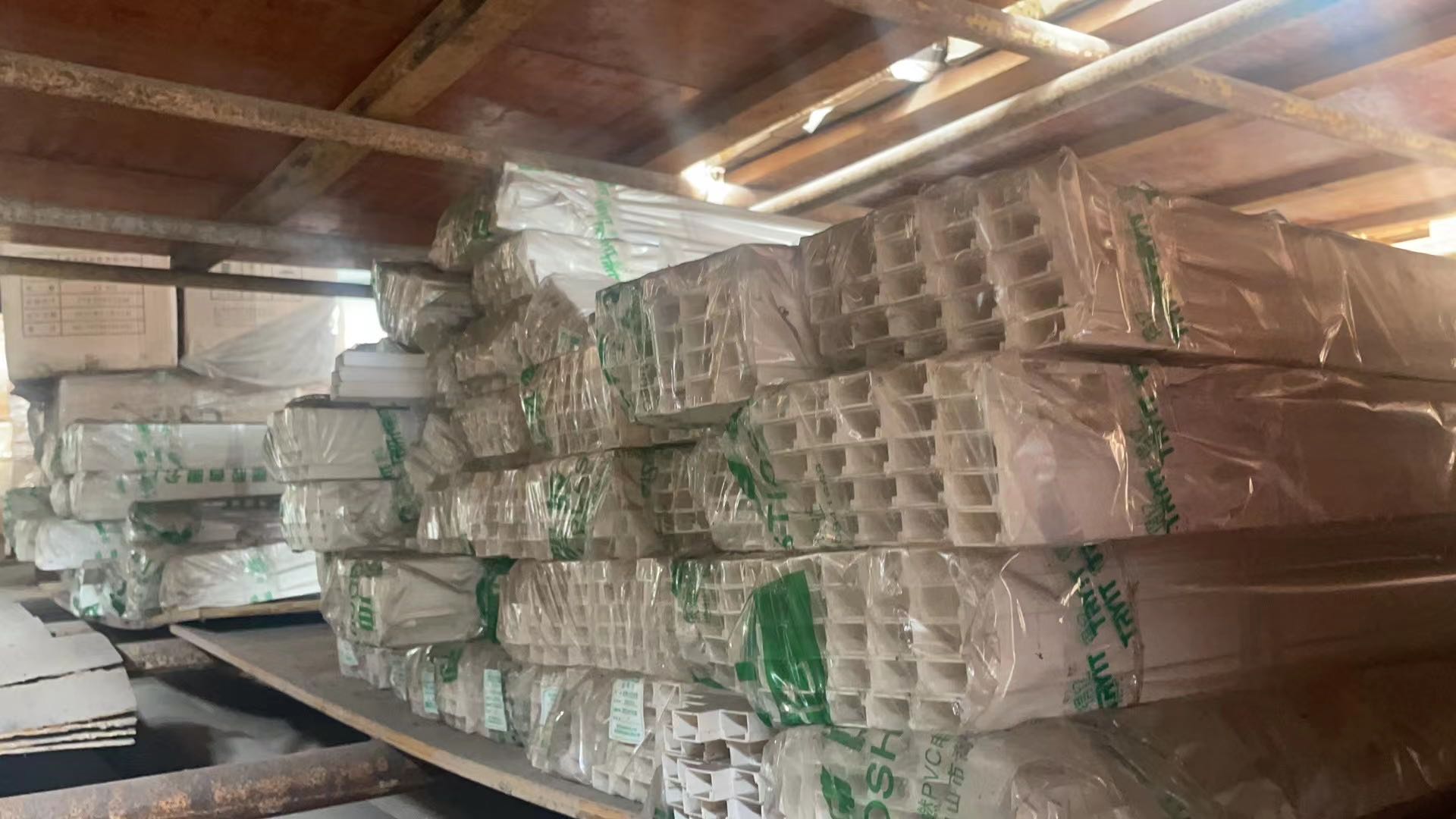 供应：库存水管及配件