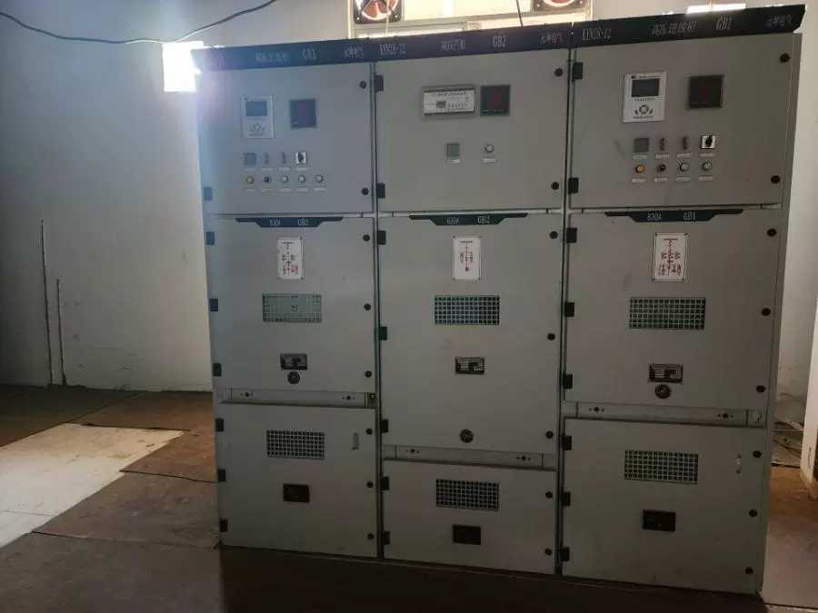 供应：干式变压器800、高低压配电柜、发电机组