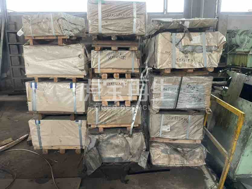 求购：工厂二手冲压材料、可利用材料