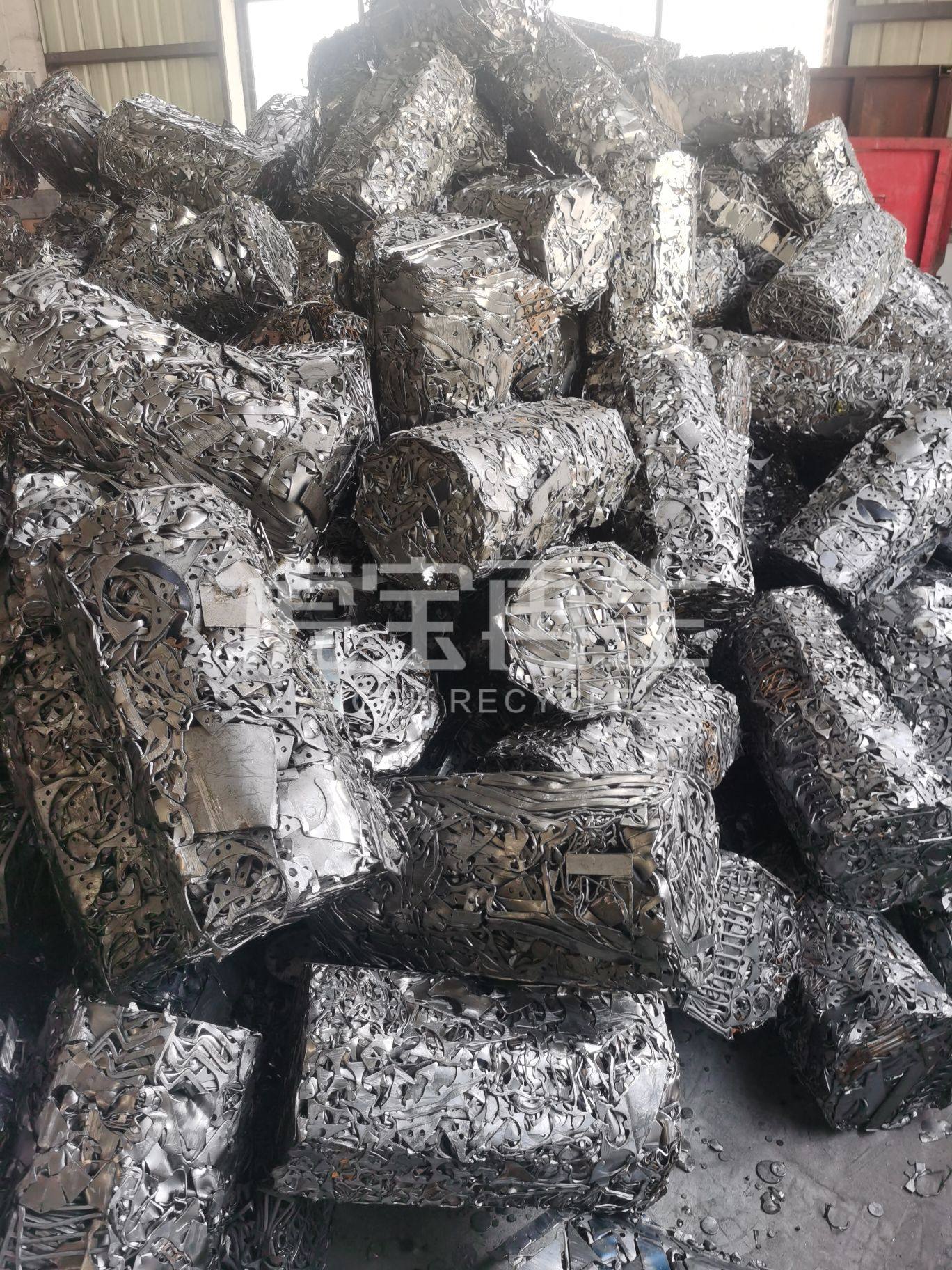 供应：低锰冷轧料压块