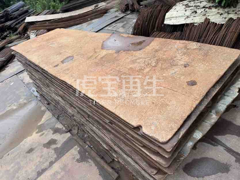 供应：铺路钢板垫路板