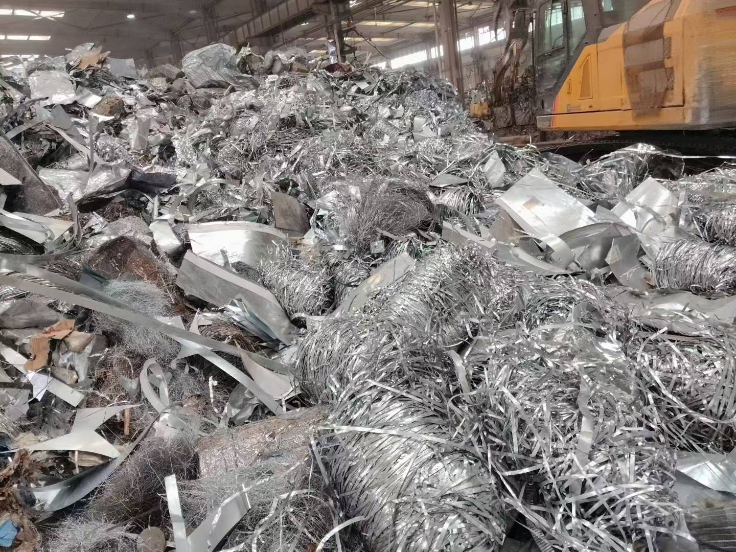 求购：废镀锌料、镀锌压块、彩图板、马口铁