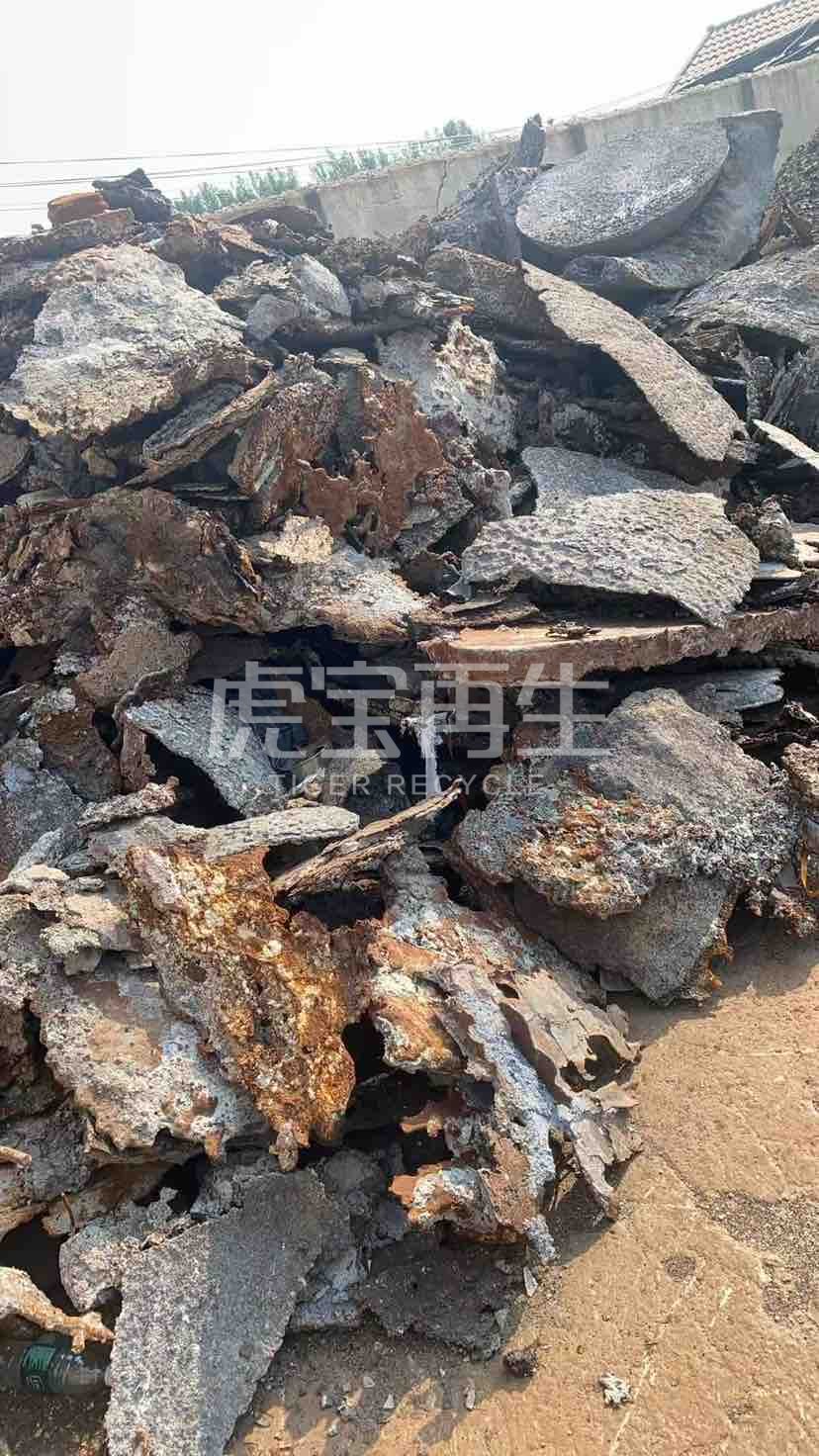 供应：镍铁铬铁、钼铁锰铁、大片铁手捡铁块粒子、钢铁流子铁粉