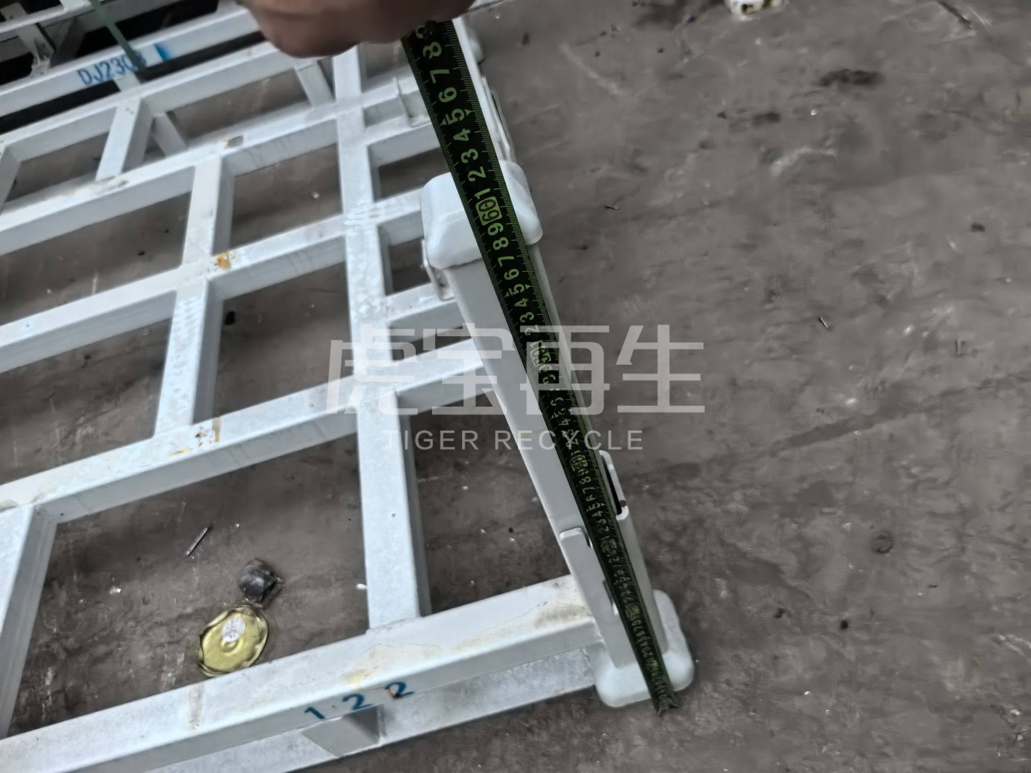 供应：利用托盘