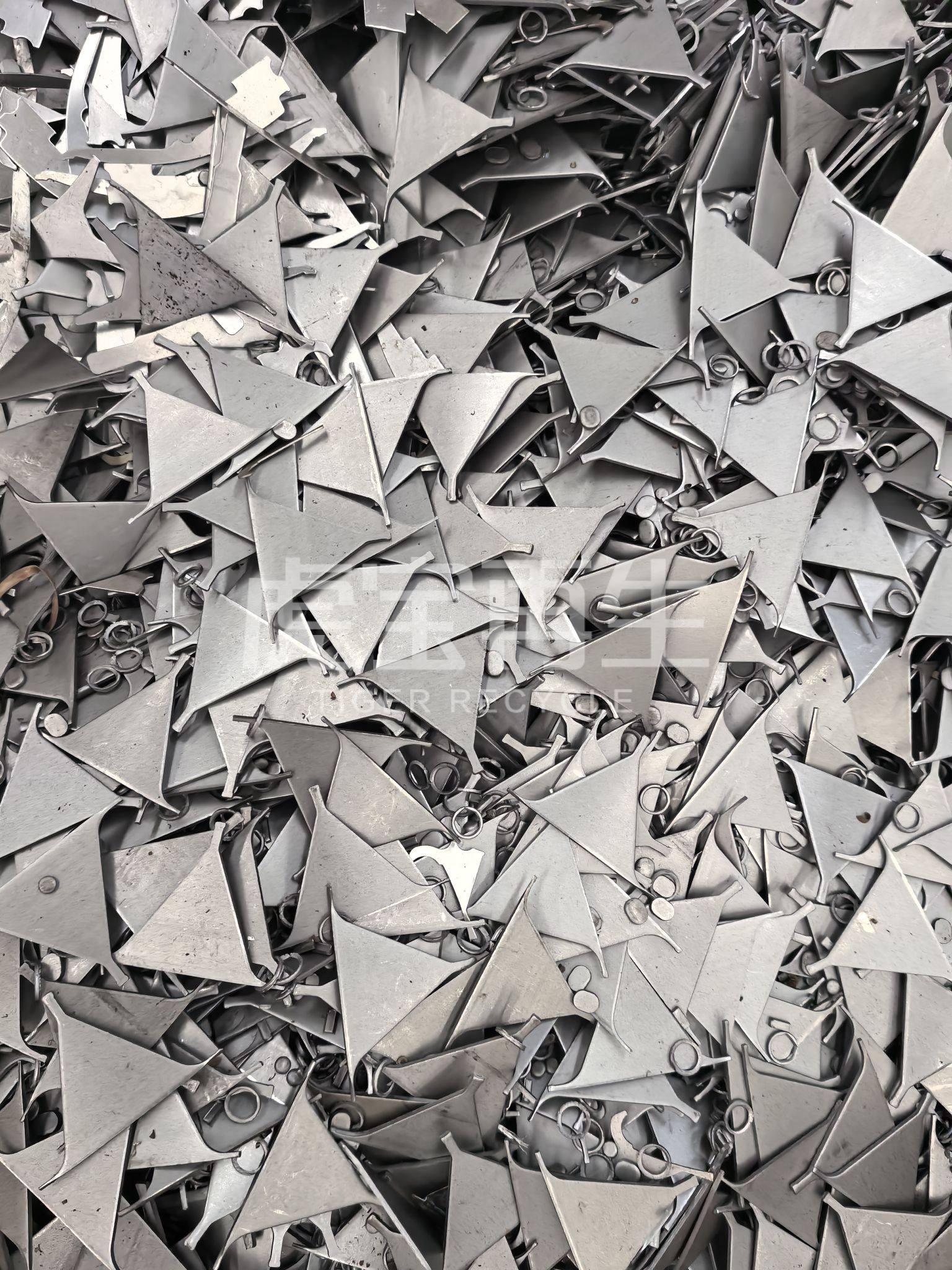 供应：原厂冷热板冲子小料