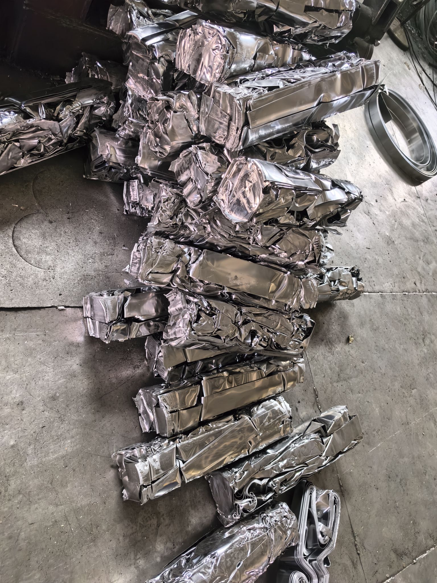 求购：444不锈钢精料