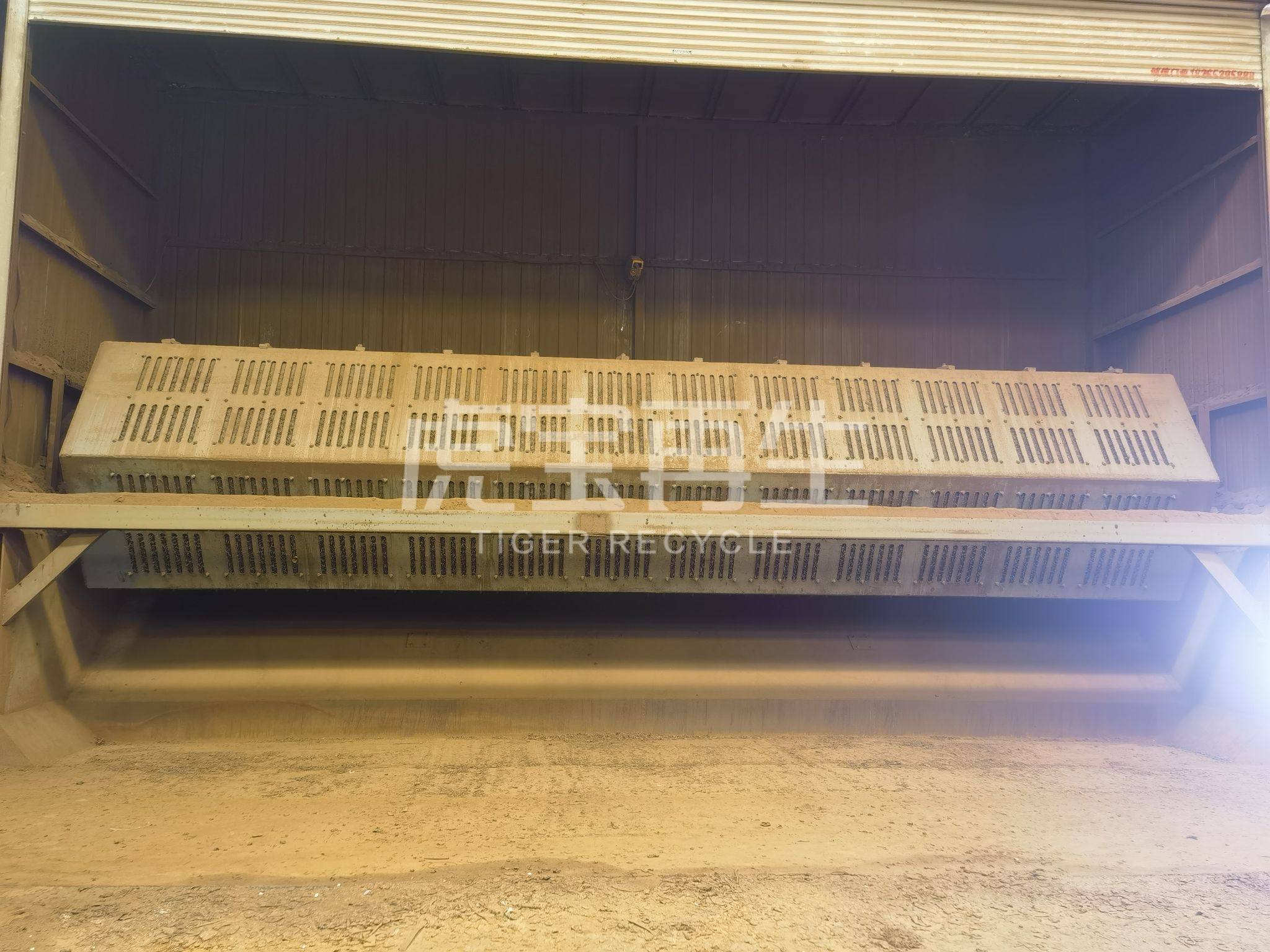 供应：2台干磨机