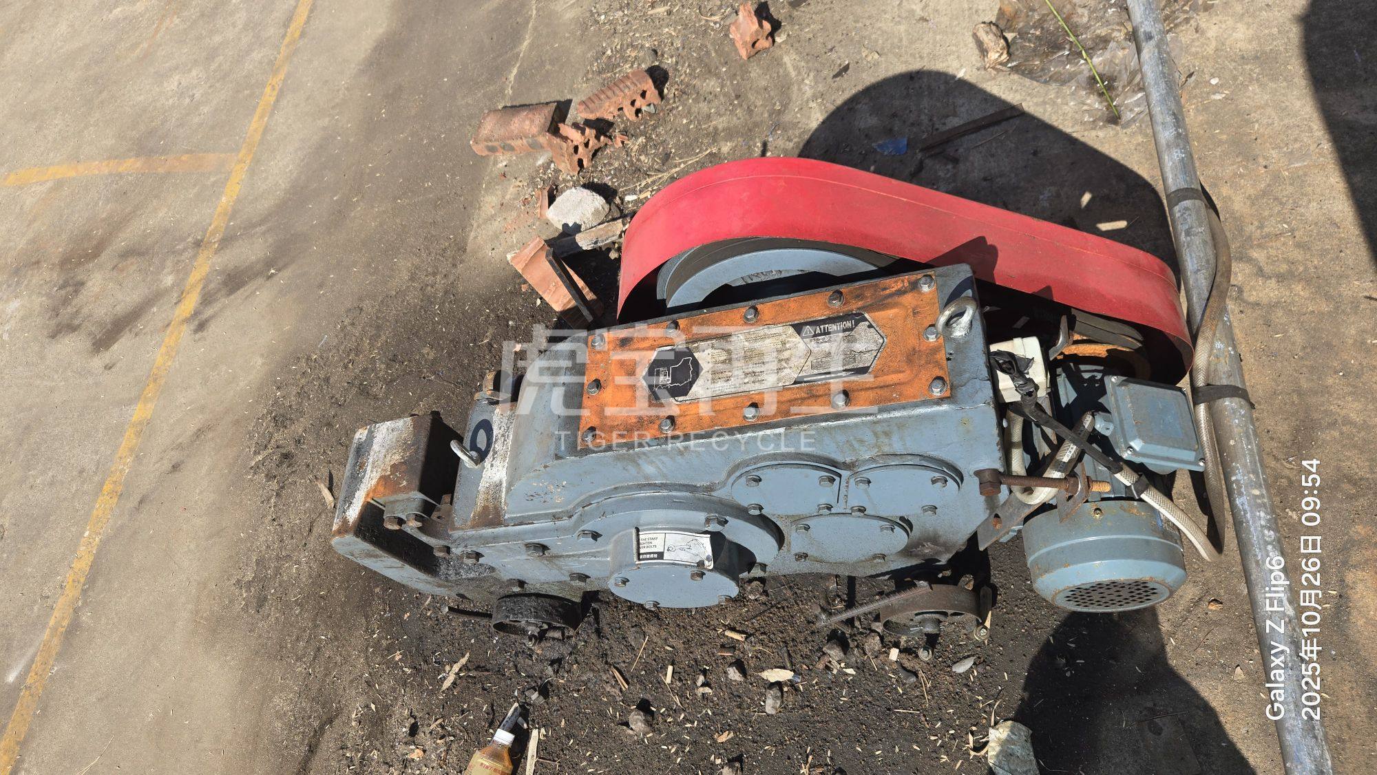 供应：钢筋截断机、钢筋歪曲机