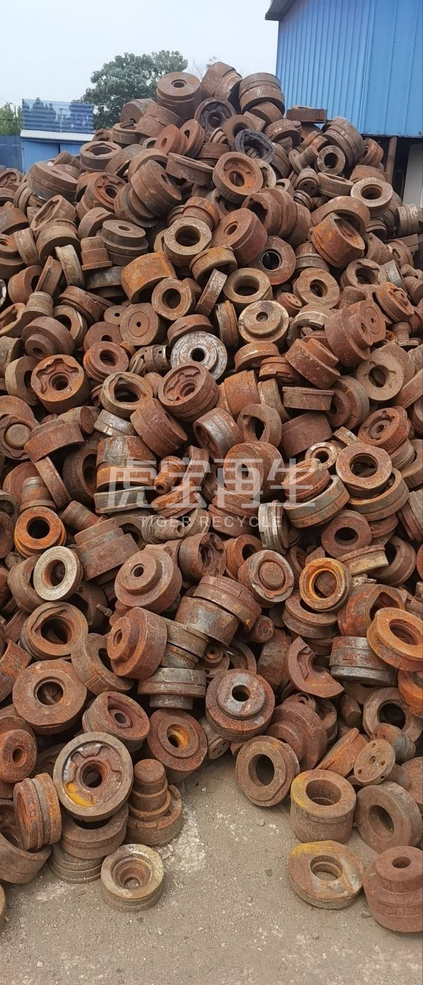 求购：大量H13模具钢 