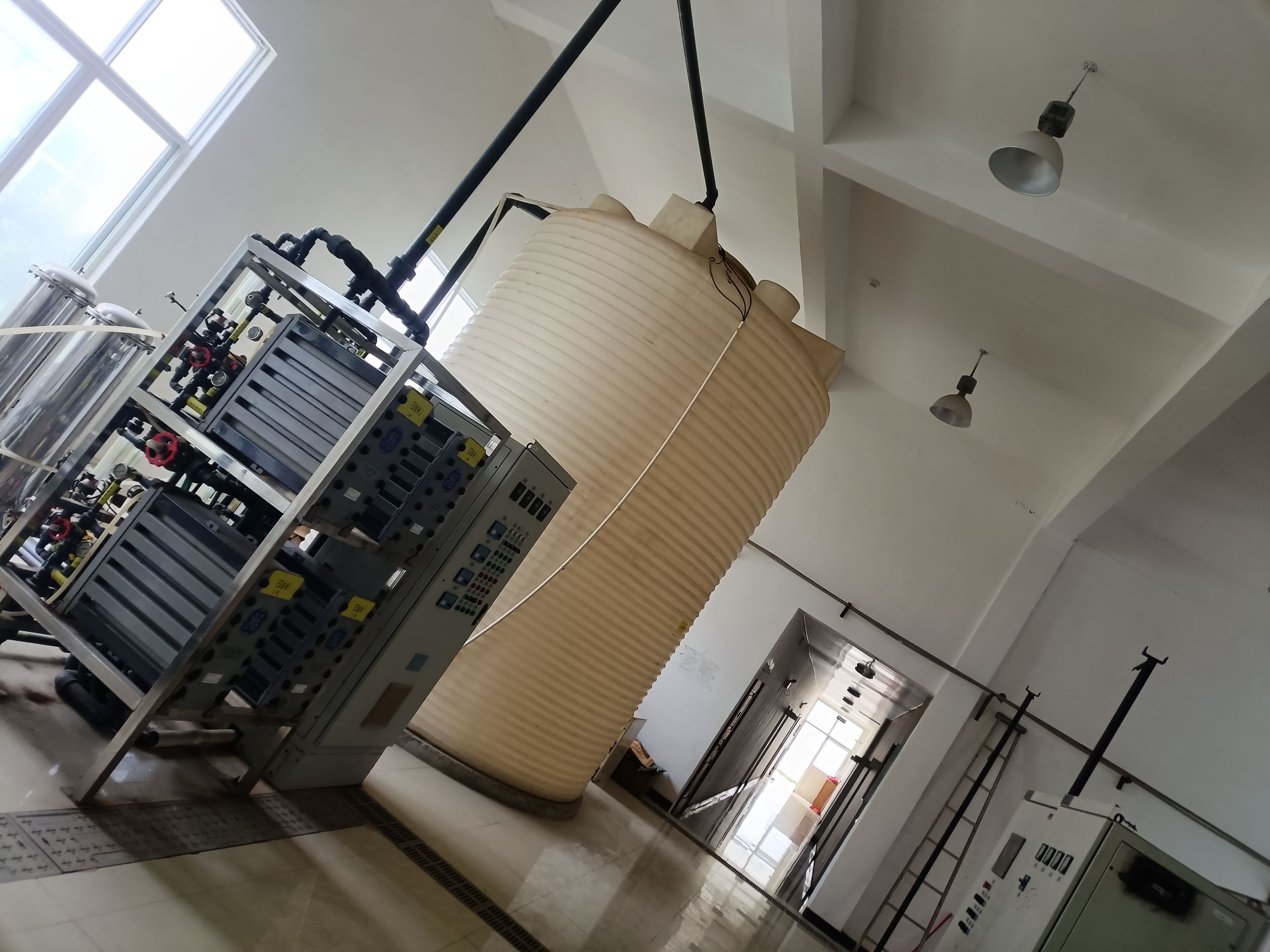 供应：化工塑料大桶、塑料大水桶