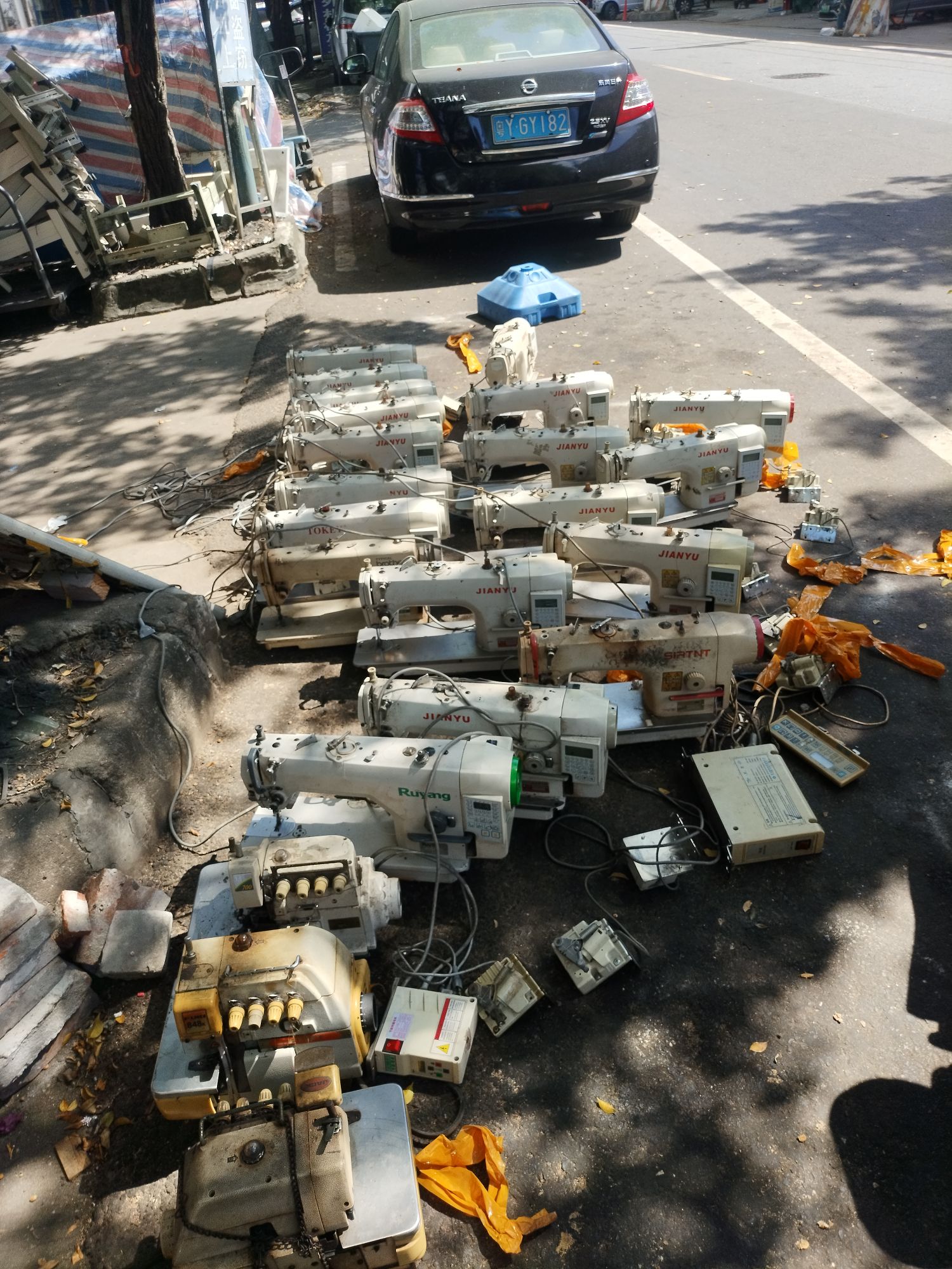 求购：工业缝纫机设备