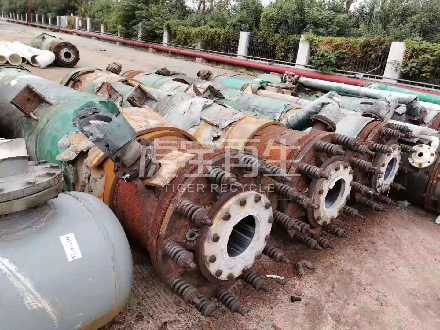 求购：废旧石墨、石墨换热器