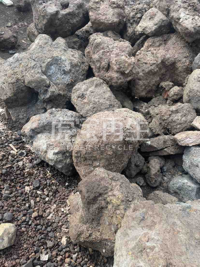 供应：锯口切割生铁大块、中转包冷钢板、铁水包铁流子