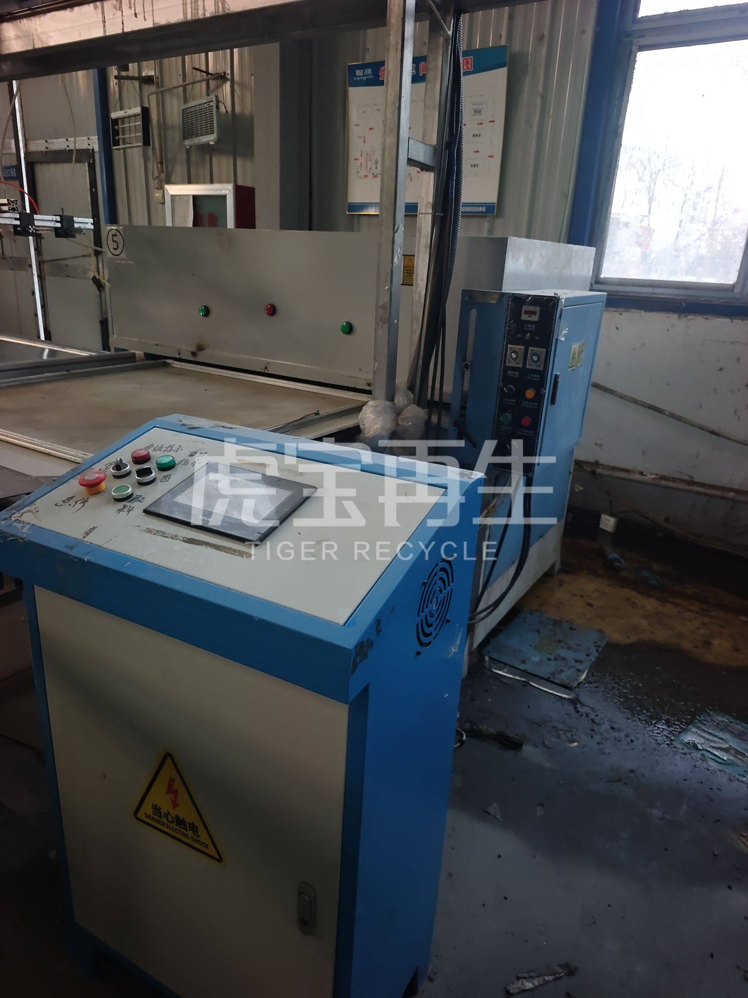 供应：做一次性歺盒压力机