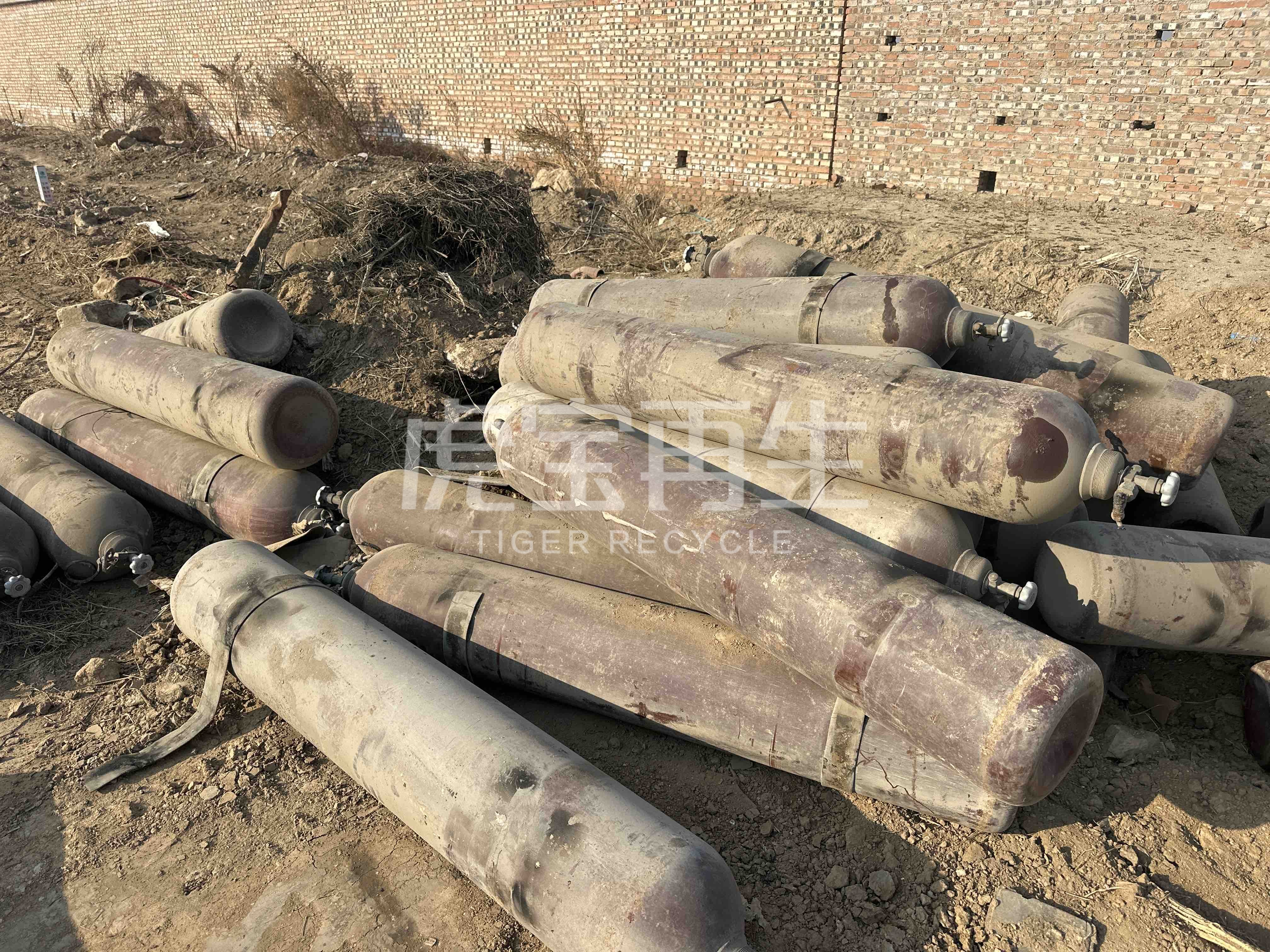 供应：公交车天然气瓶