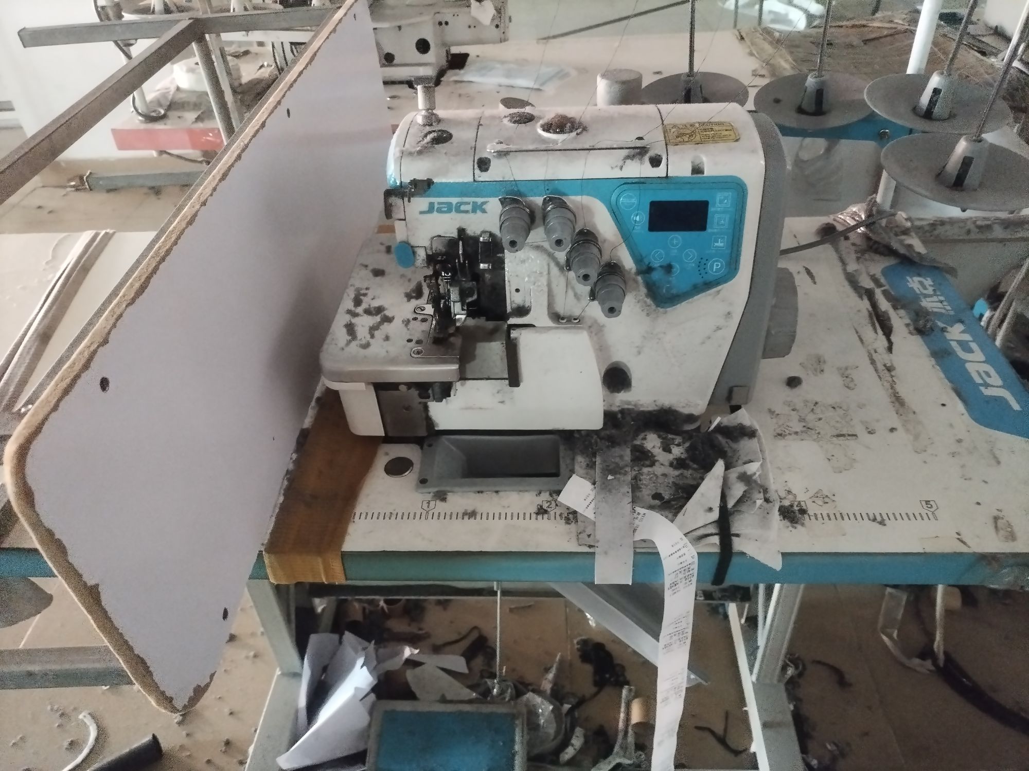 求购：二手工业缝纫机设备