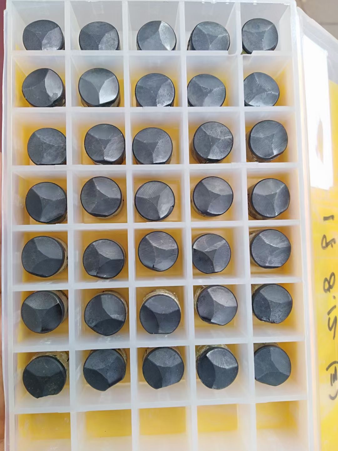 求购：钻头金刚石复合片、报废金刚石复合片