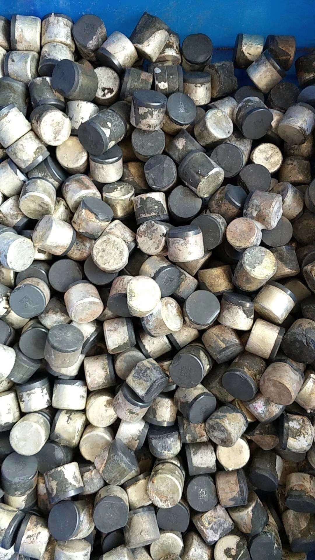 求购：钻头金刚石复合片、报废金刚石复合片