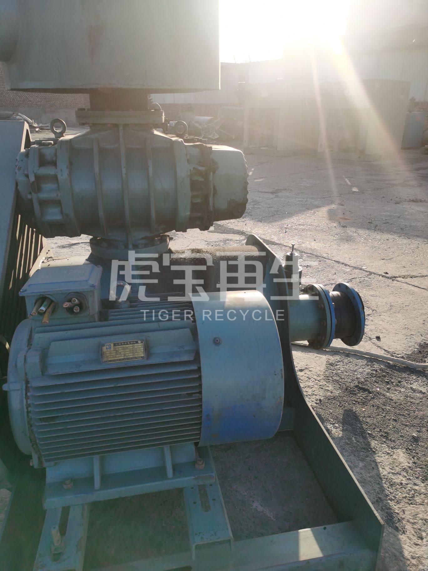 供应：罗茨鼓风机