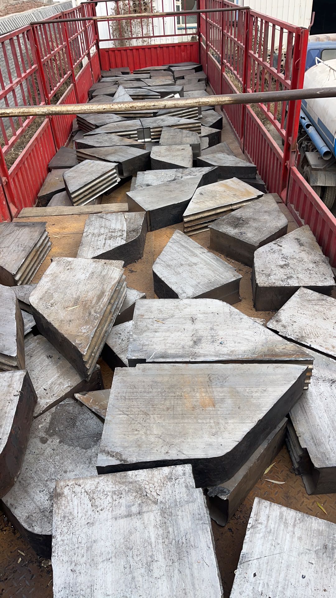 供应：70吨42Grmo锻料