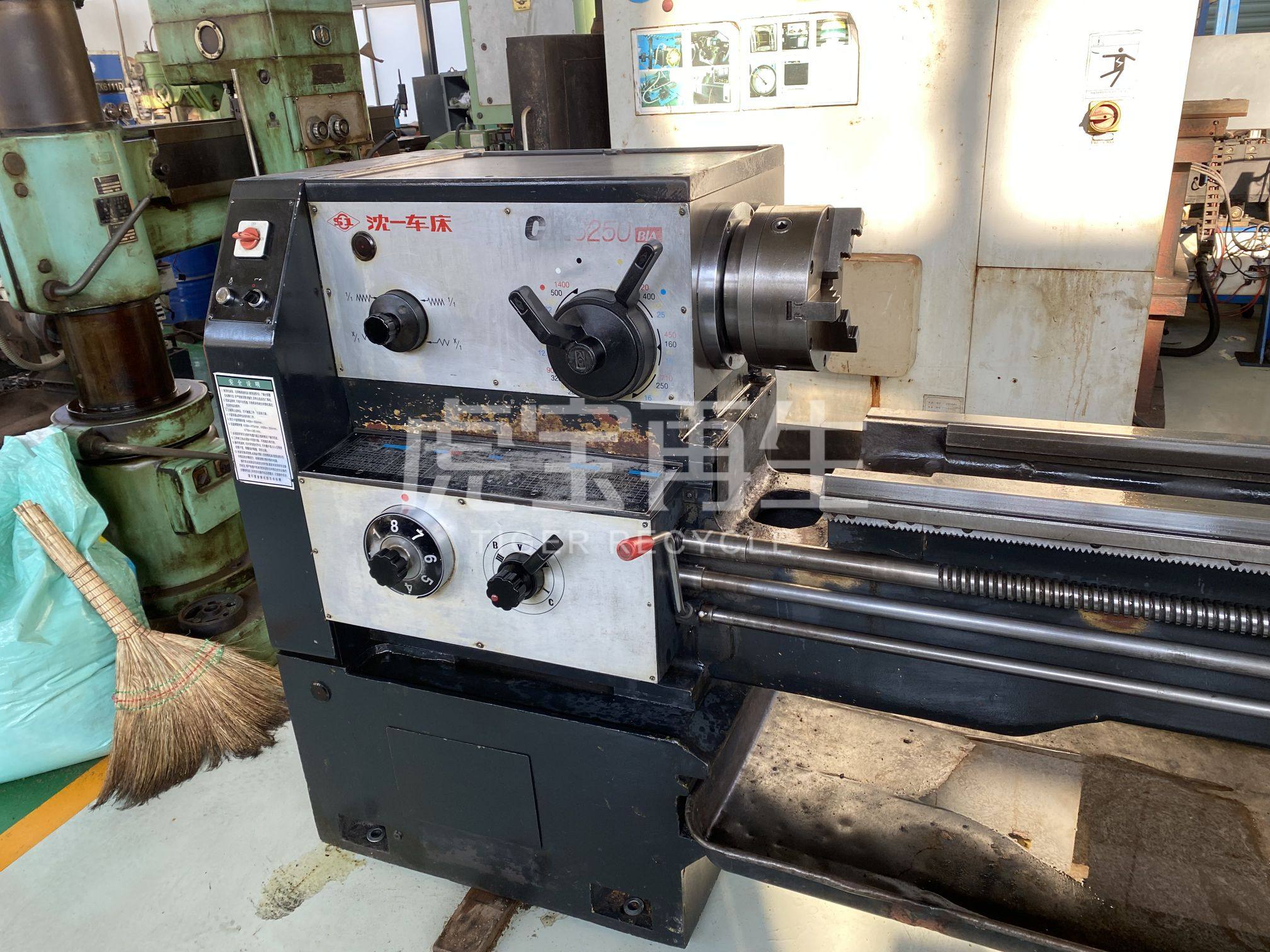 供应：沈阳6250大孔车床加工长度2米