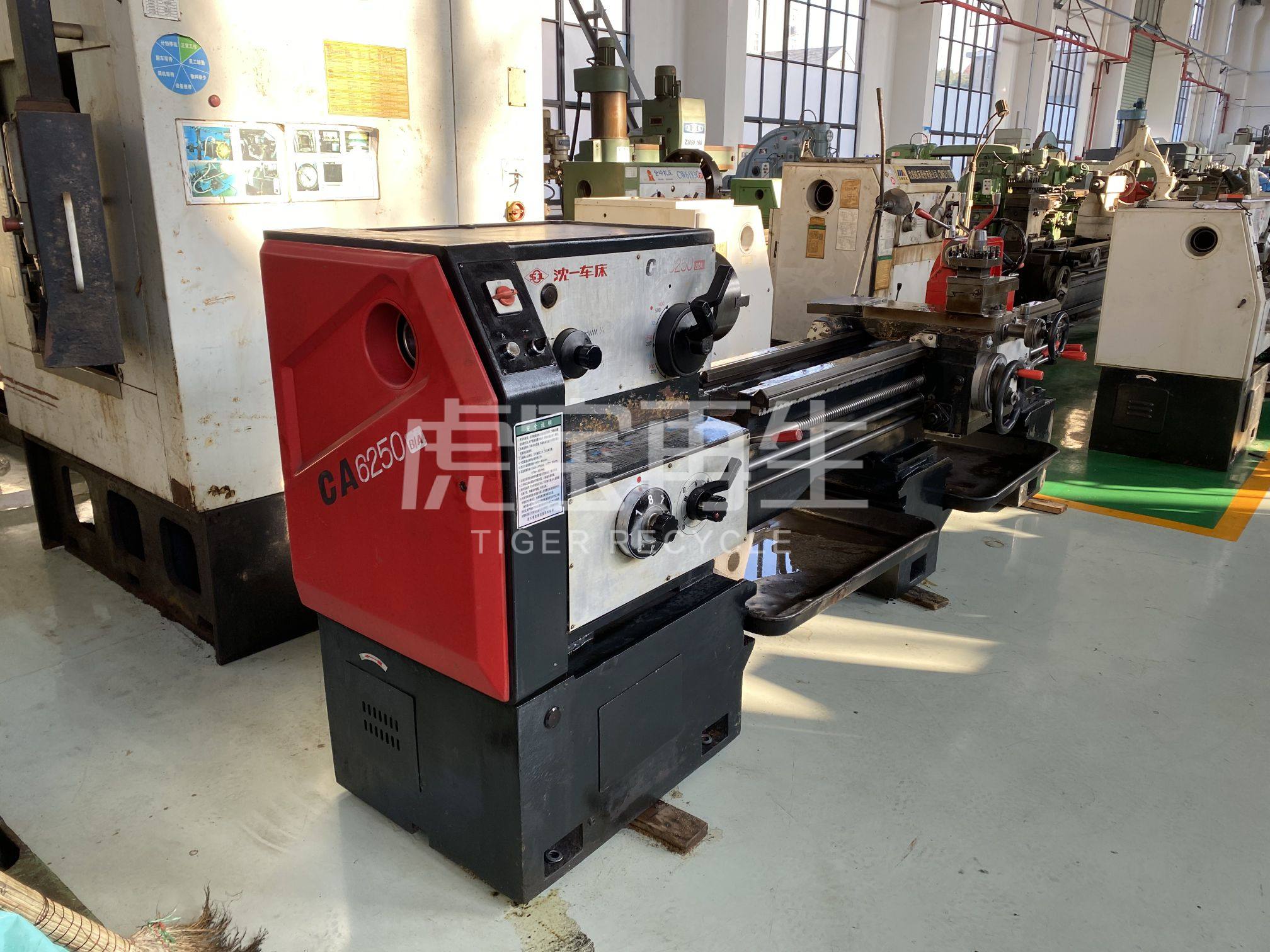 供应：沈阳6250大孔车床加工长度2米