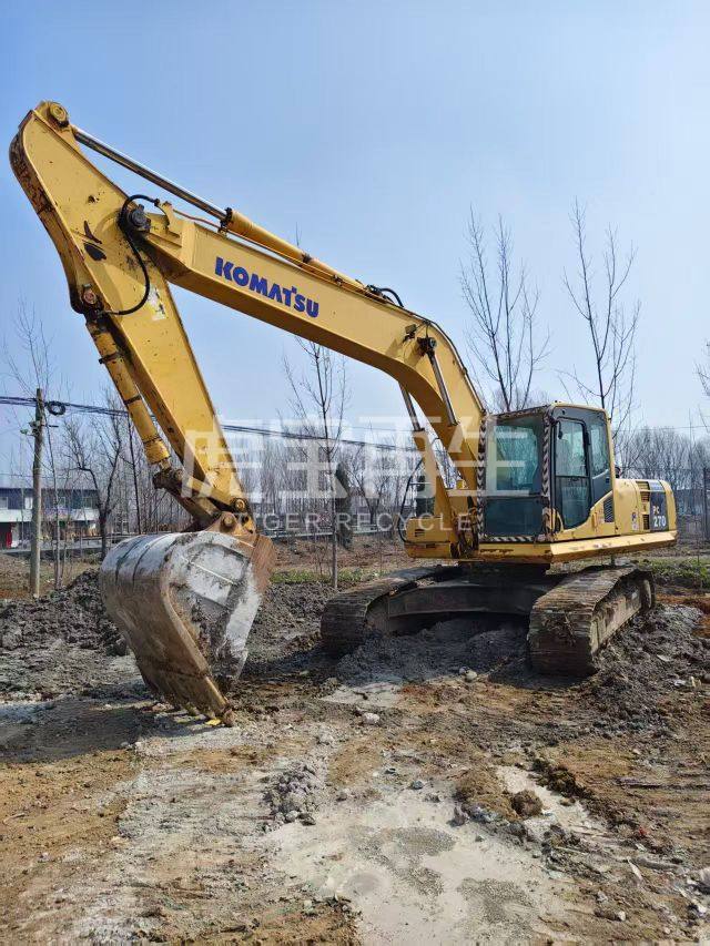 供应：龙门吊、单双梁天车、强磁吸盘、抓钢机