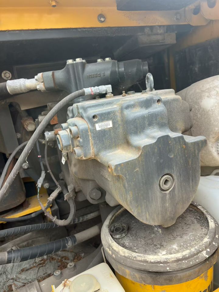 供应：小松450-8挖掘机