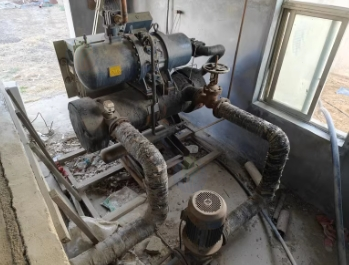 东营市地区工厂处理70匹汉中螺杆压缩机 制冰机