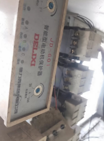 日照地区处理2台配电柜