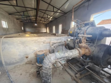 东营市地区工厂处理70匹汉中螺杆压缩机 制冰机