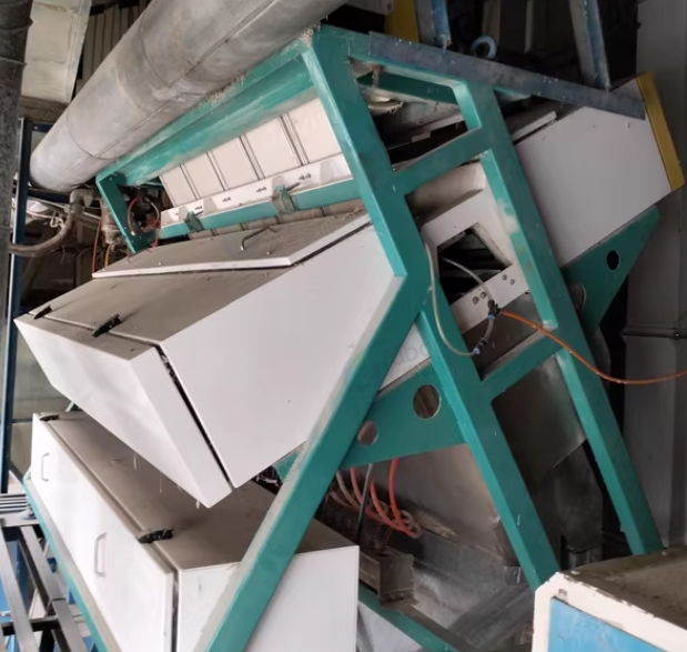 安顺地区处理大米色选机