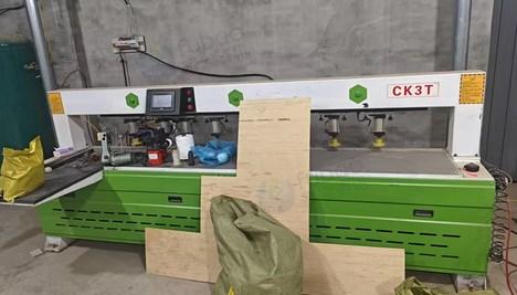 石家庄地区工厂处理木工设备数台