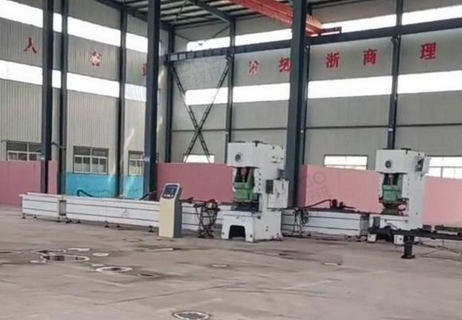 青岛地区处理2条u型支架生产线 2台100吨扬力冲床