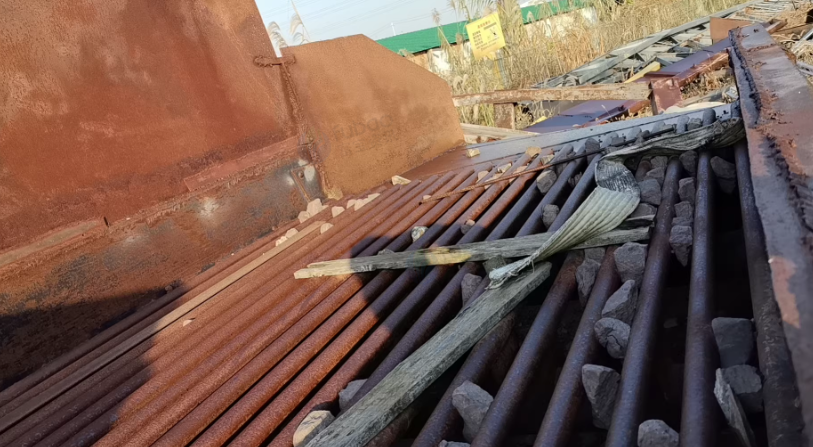 淮安地区工厂处理破碎机+振筛一套