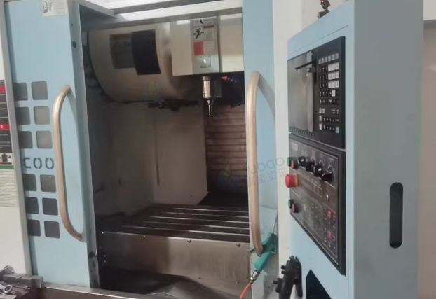 广州地区处理思科VMC-860H加工中心、新代SYNTETC 6TA数控系统、卡路斯KLS850L3数控机床