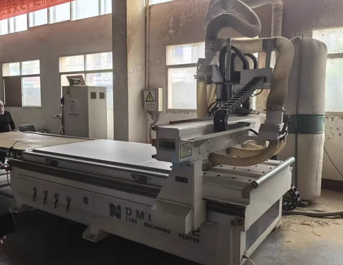 宜昌地区处理开料机、封边机、干燥机等全套定制家具生产线