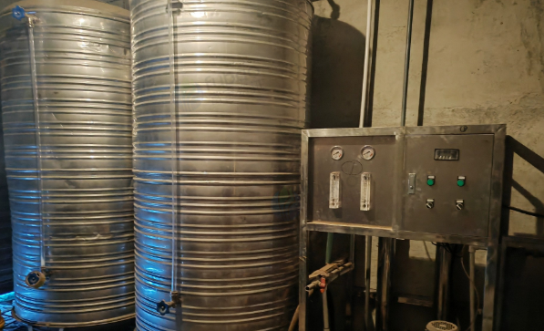 乌兰察布地区工厂处理防冻液玻璃水设备一套