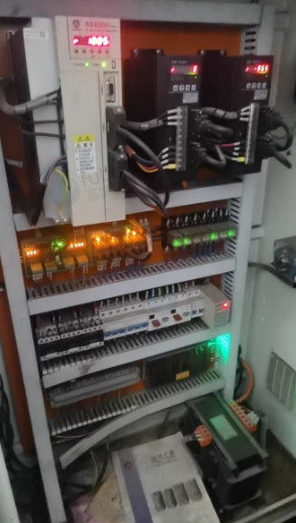 广州地区处理思科VMC-860H加工中心、新代SYNTETC 6TA数控系统、卡路斯KLS850L3数控机床