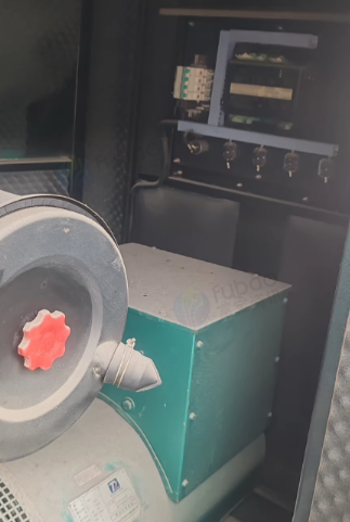 苏州地区工厂处理100KW潍柴发电机组