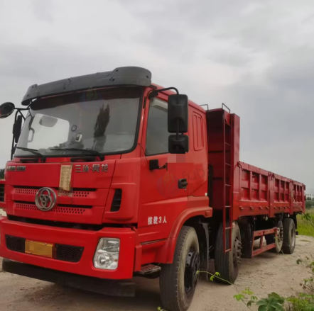 烟台地区处理7.6米平板自卸车