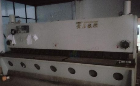 泉州地区工厂处理激光切割机、液压剪板机、液压折弯机、自动刨槽机、拉直机、自动喷涂机等