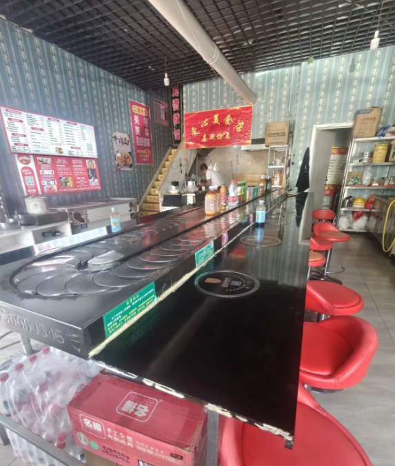 吕梁地区店铺处理14座旋转小火锅设备