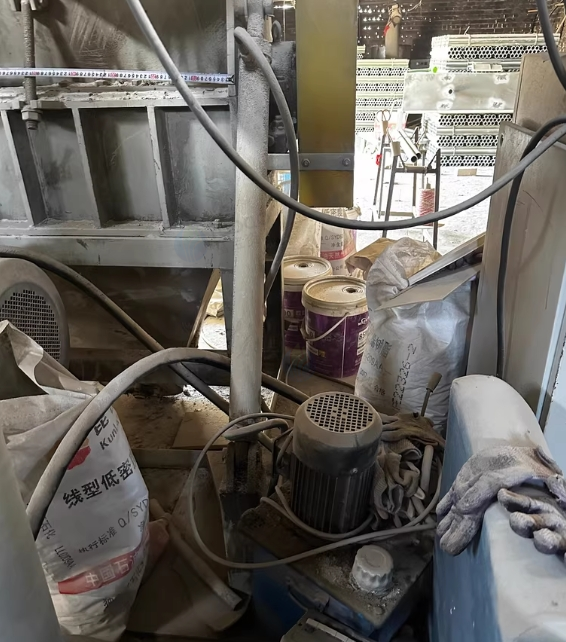 巴音郭楞地区处理一米破碎机 带吸料机液压升降