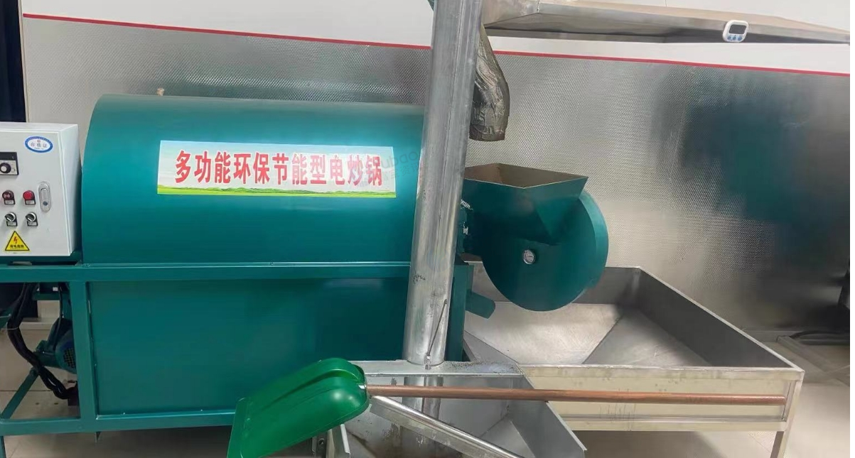 渭南地区处理200电加热炒料机、125螺旋榨油机、2米螺旋直立上料机、300电子吸料机、水化离心一体机、1吨不锈钢储油罐2个、不锈钢接油盆、灌装机