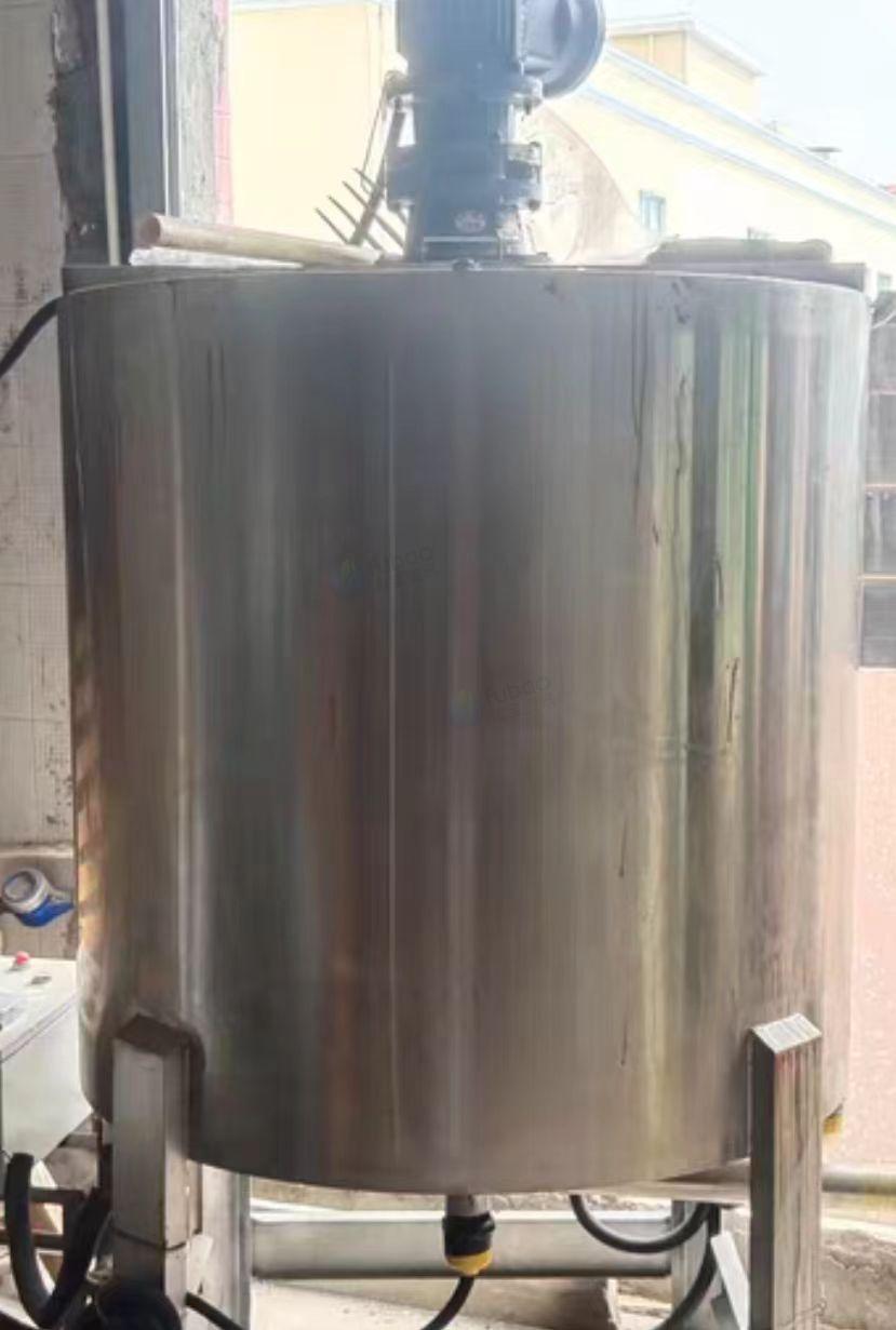 东莞地区搬厂清理处理橡胶炼胶机、不锈钢搅拌反应釜