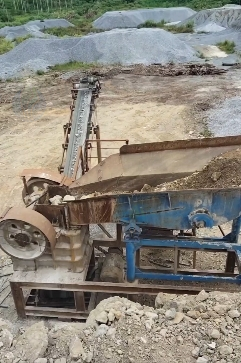 贺州地区工地处理鄂式破碎机、振动筛套装等